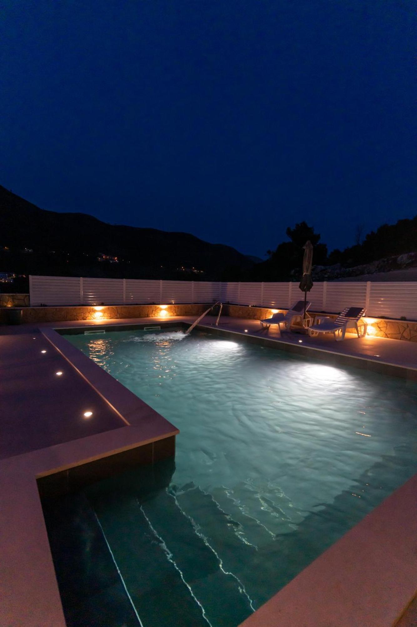 Holiday Home Swiss Cavtat Buitenkant foto